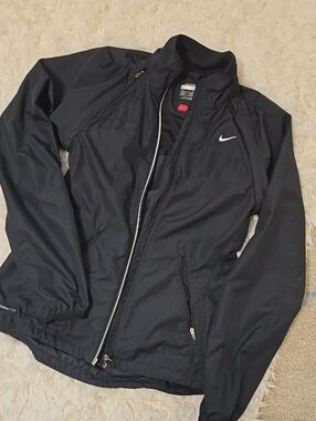 Nike Black Women's Windbreaker Jacket with White Swoosh